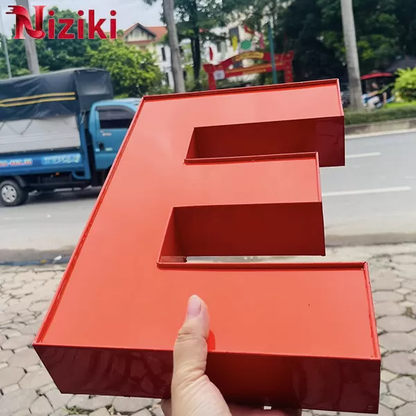 Gáy Nhôm Uốn Chữ 1 Gờ Màu Đỏ