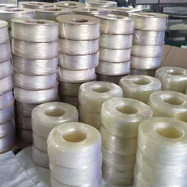 Ron Nhét Bạt Làm Hộp Đèn Không Viền